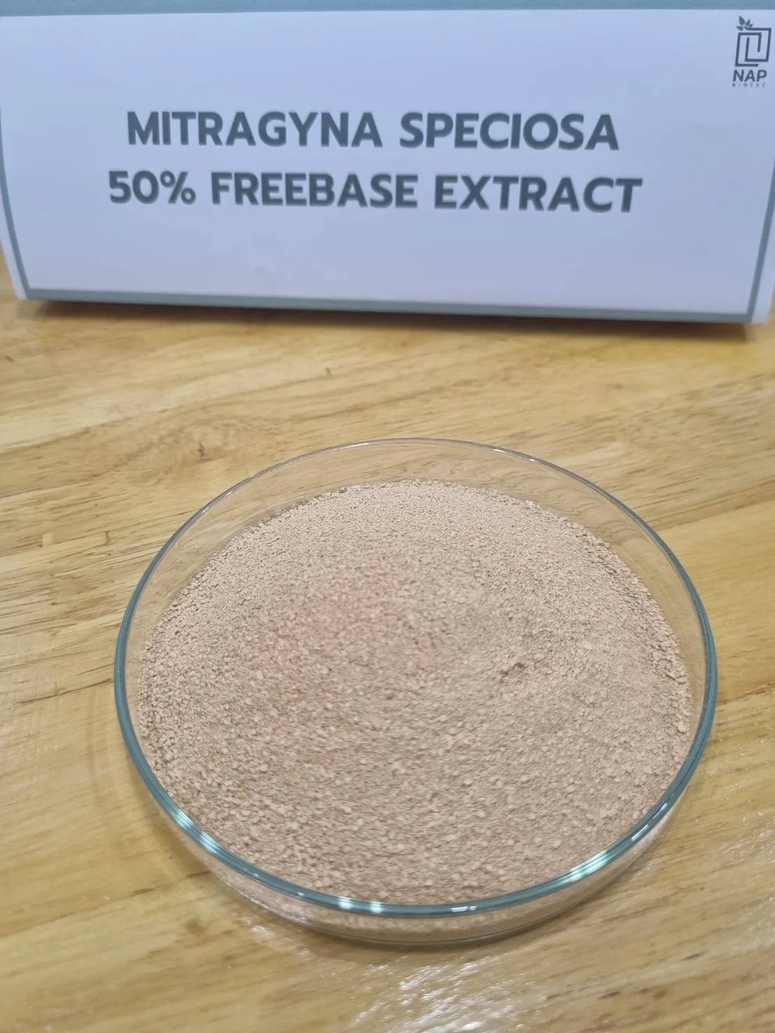 50% Mitragynine Freebase Extract - Image 2