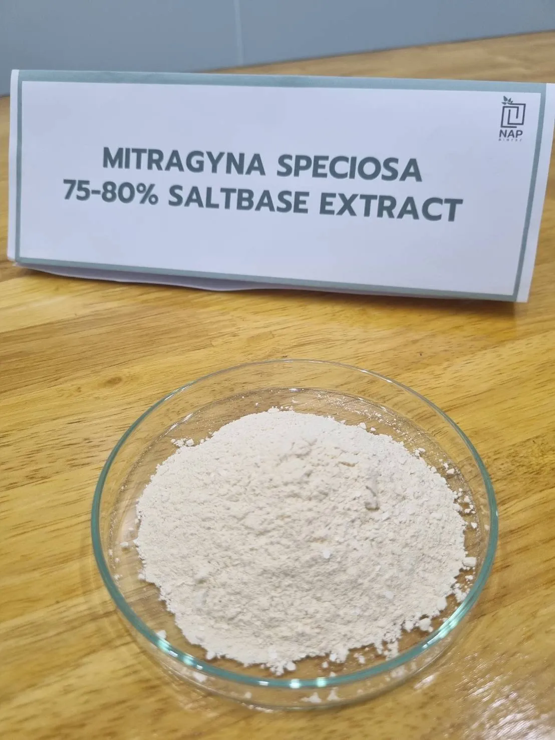 75-80% Mitragynine Saltbase Extract - Image 2